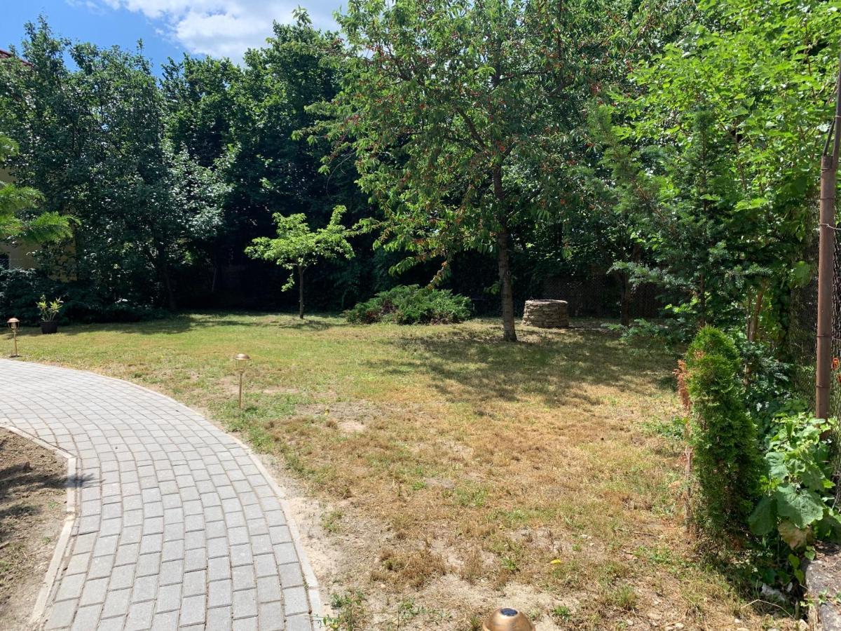 Borsi Apartman Balatonalmadi Luaran gambar