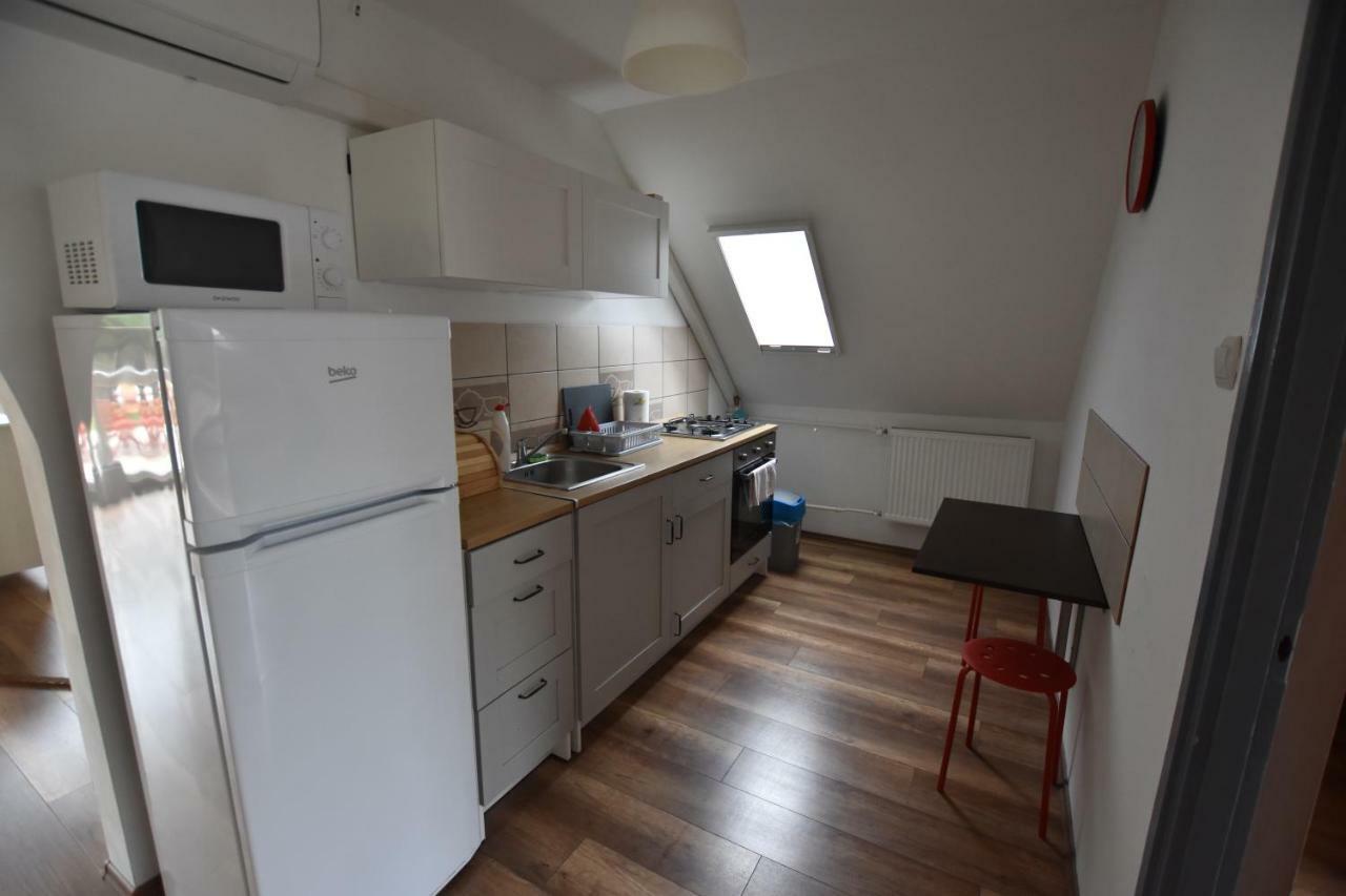 Borsi Apartman Balatonalmadi Luaran gambar